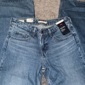 Levi’s Low Loose straight leg woman jeans